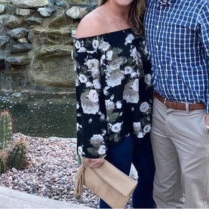 Buddy love long-sleeve off the shoulder blouse, size small